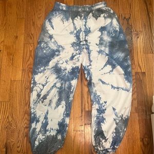 tie dye jogger sweatpants